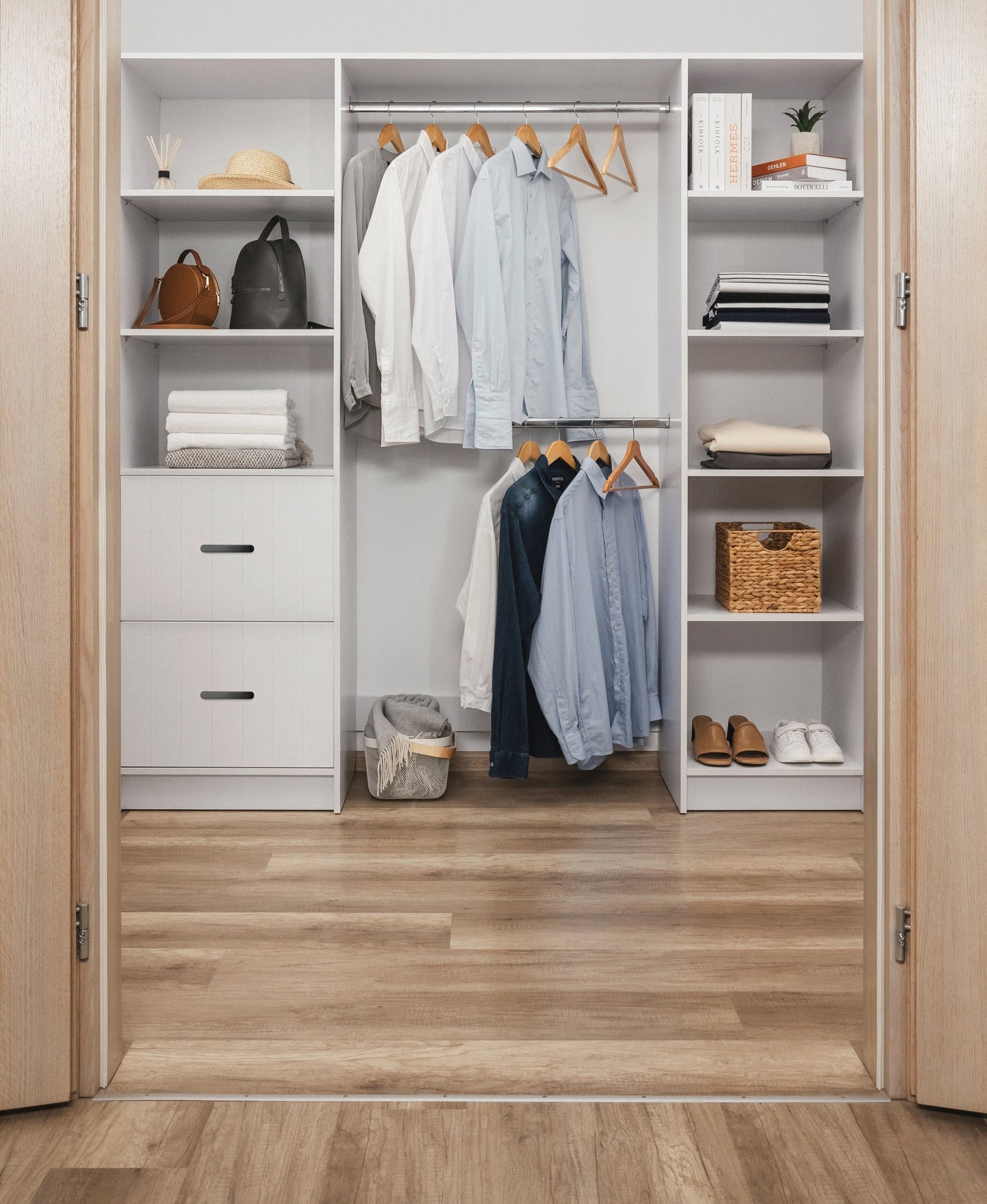 BASEL WALK IN WARDROBE KIT - WHITE - VJ PANEL - PULL BLACK