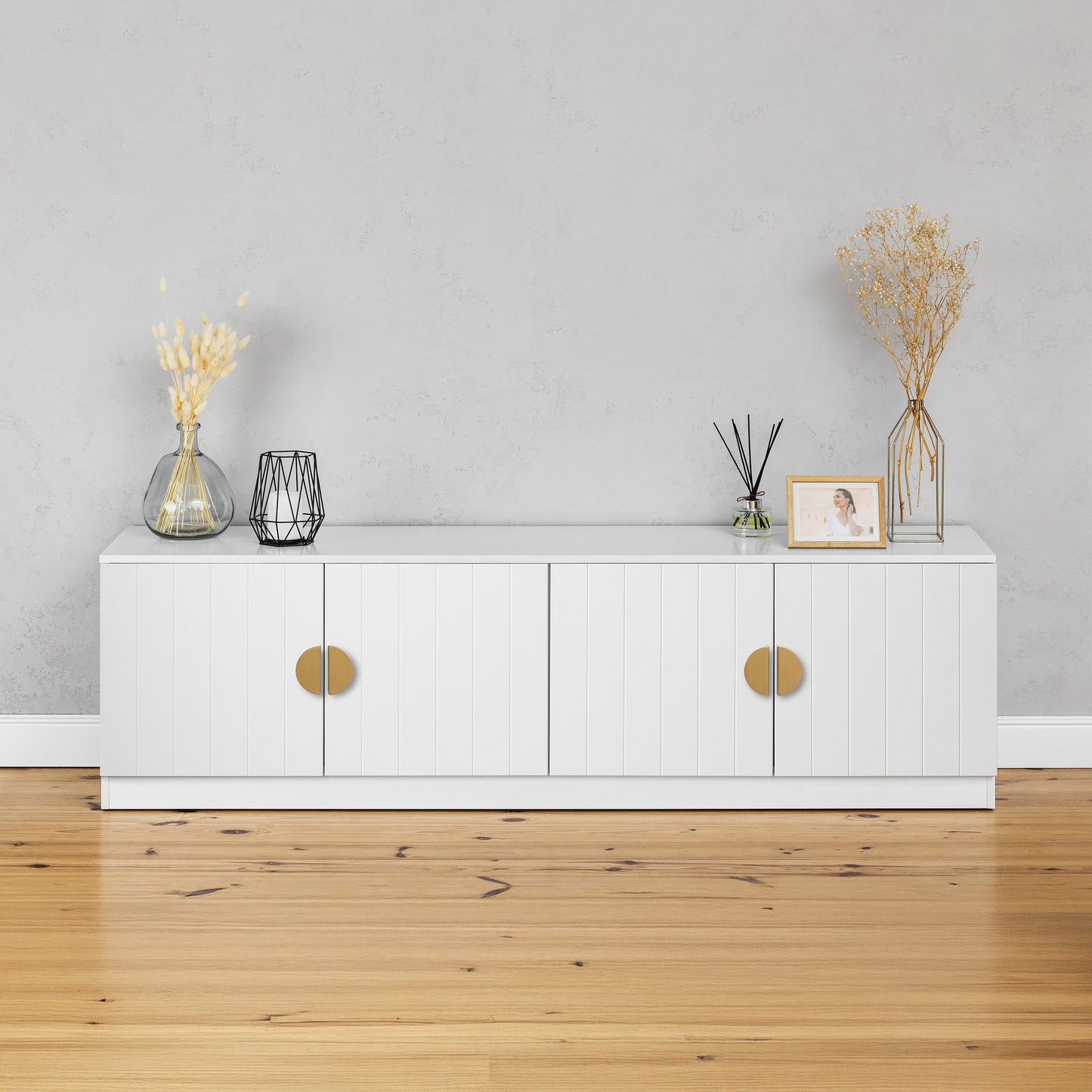 BUCHAREST TV UNIT- WHITE - VJ PANEL - HALF MOON BRASS