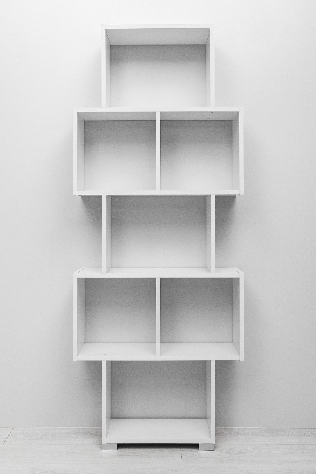 Lisbon Display Shelf