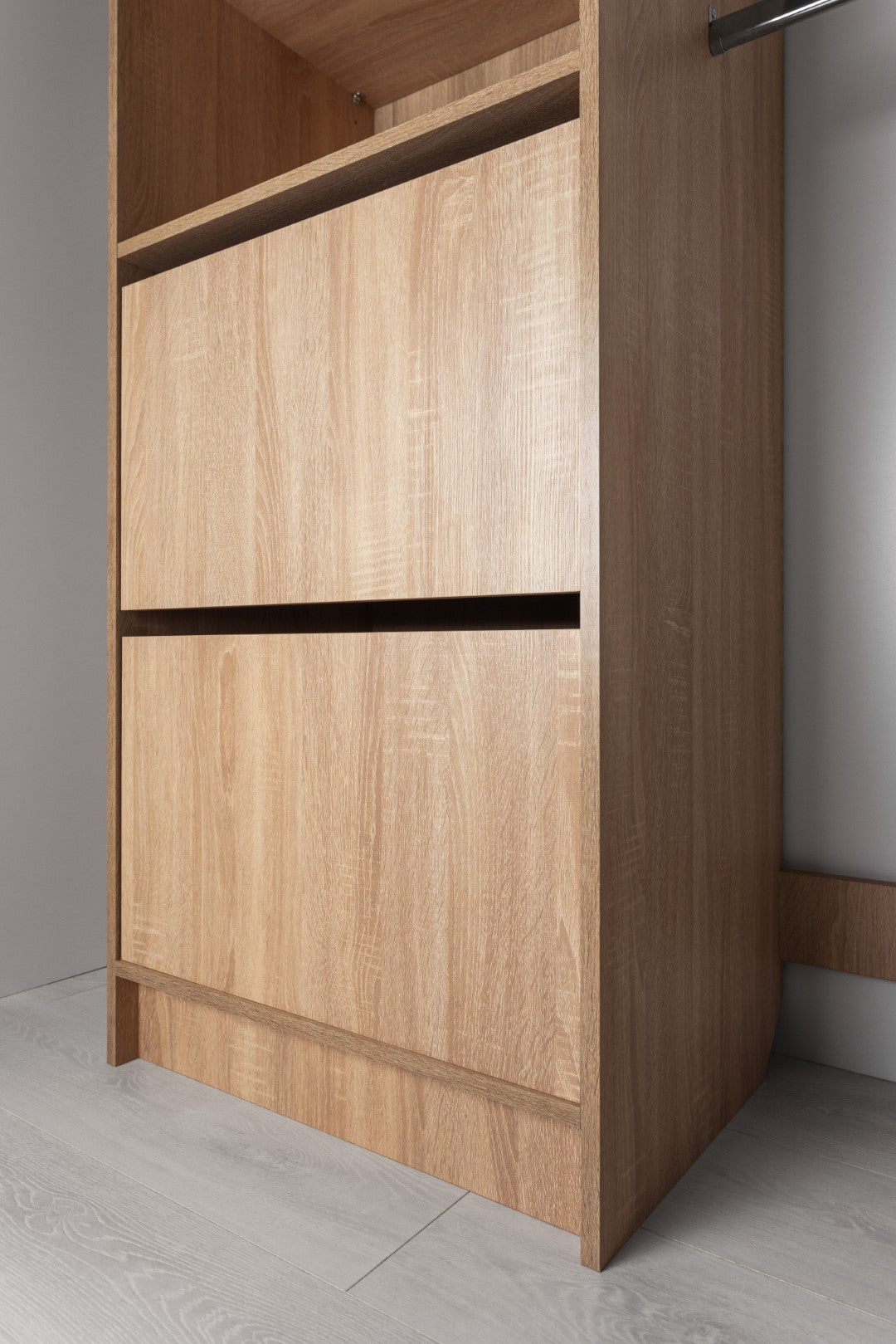 Basel Walk In Wardrobe Kit - Classic - Natural Oak