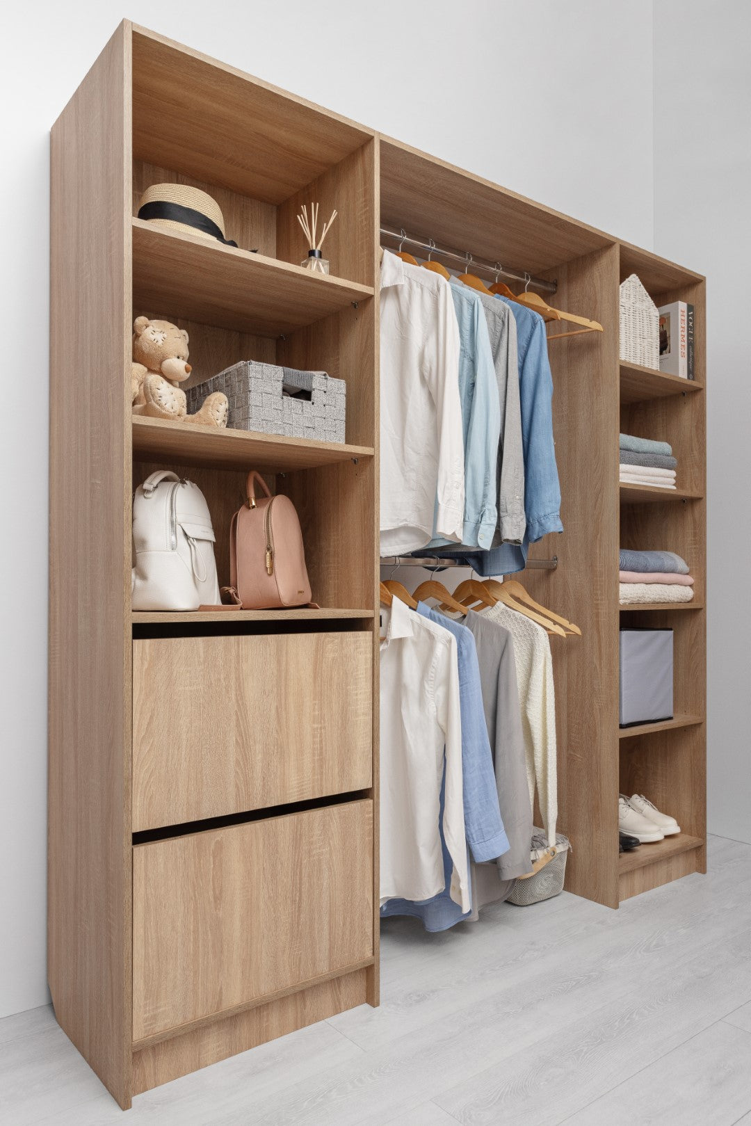 Basel Walk In Wardrobe Kit - Classic - Natural Oak