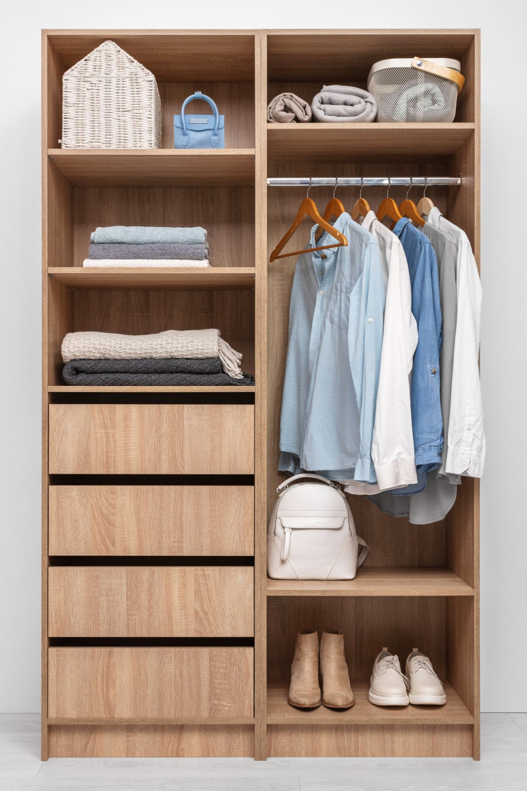 Malmo Walk In Wardrobe - 2 Shelf/Hanging Module - Natural Oak